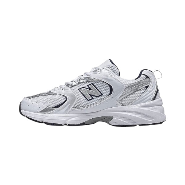 “NEW BALANCE 530”